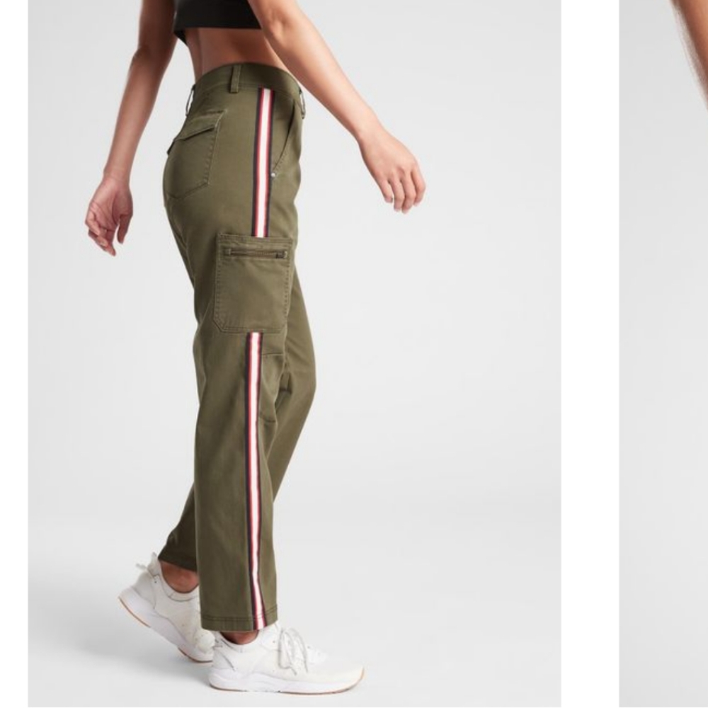 Athleta Women's Green Summit Cargo Pant